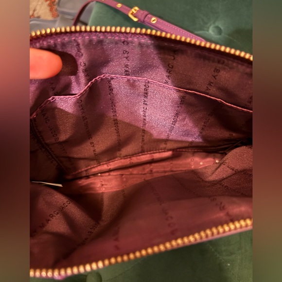 Marc Jacobs purple shoulder bag - Picture 4 of 6
